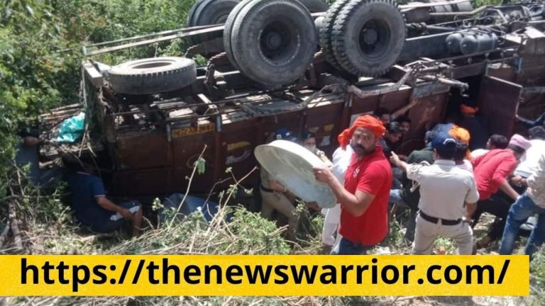 पंजाब के श्रद्धालुओं का ट्रक दुर्घटनाग्रस्त, एक की मौत, कइयों के दबे होने की आशंका