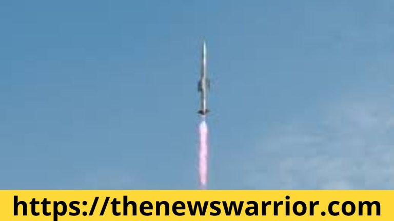 डीआरडीओ और भारतीय नौसेना ने कम दूरी की सतह से हवा में मार करने वाली वर्टिकल लॉन्च मिसाइल का किया सफल परीक्षण