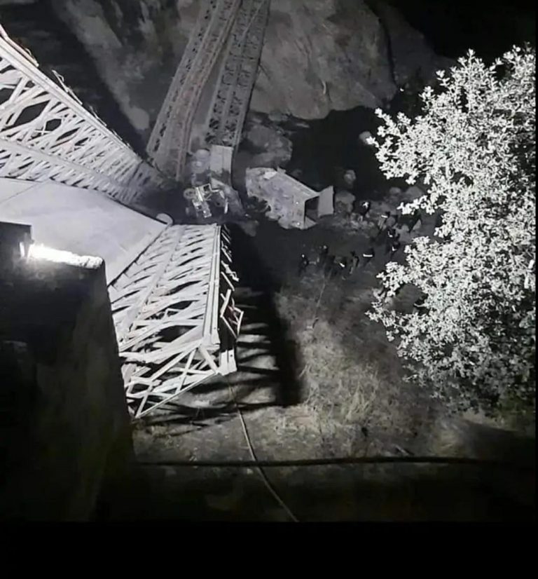 चम्बा : होली में क्वारसी नाले पर बना चोली वैली ब्रिज क्षतिग्रस्त,दो टीपर गिरे, एक की मौत